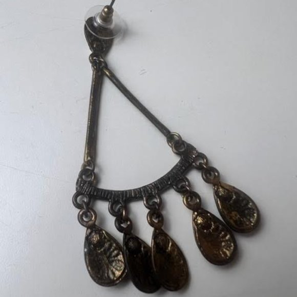 Rustic Cluster Fashion Earrings - Picture 4 of 5